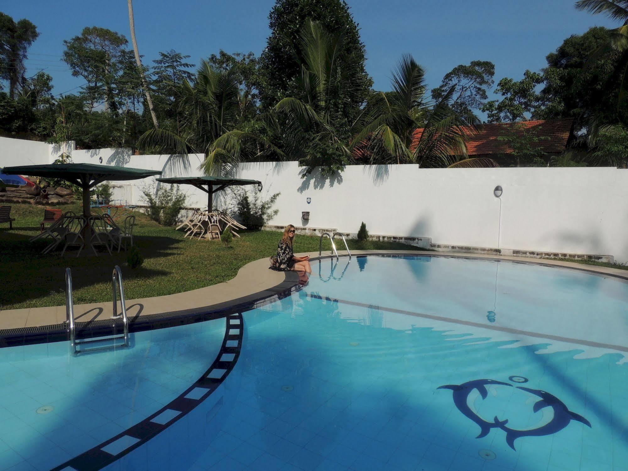 Andiambalama Airport Green View Resort מראה חיצוני תמונה